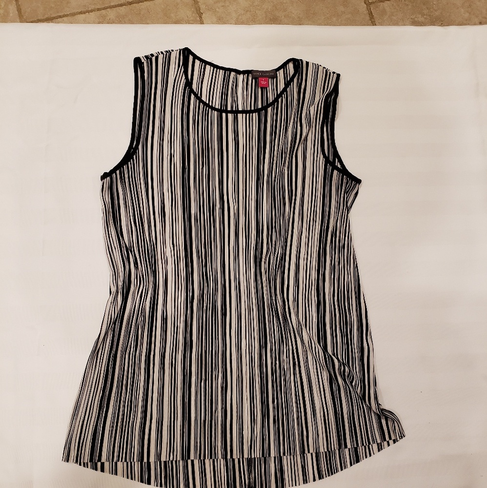 Vince Camuto stripped  sleeveless tunic top Sz S